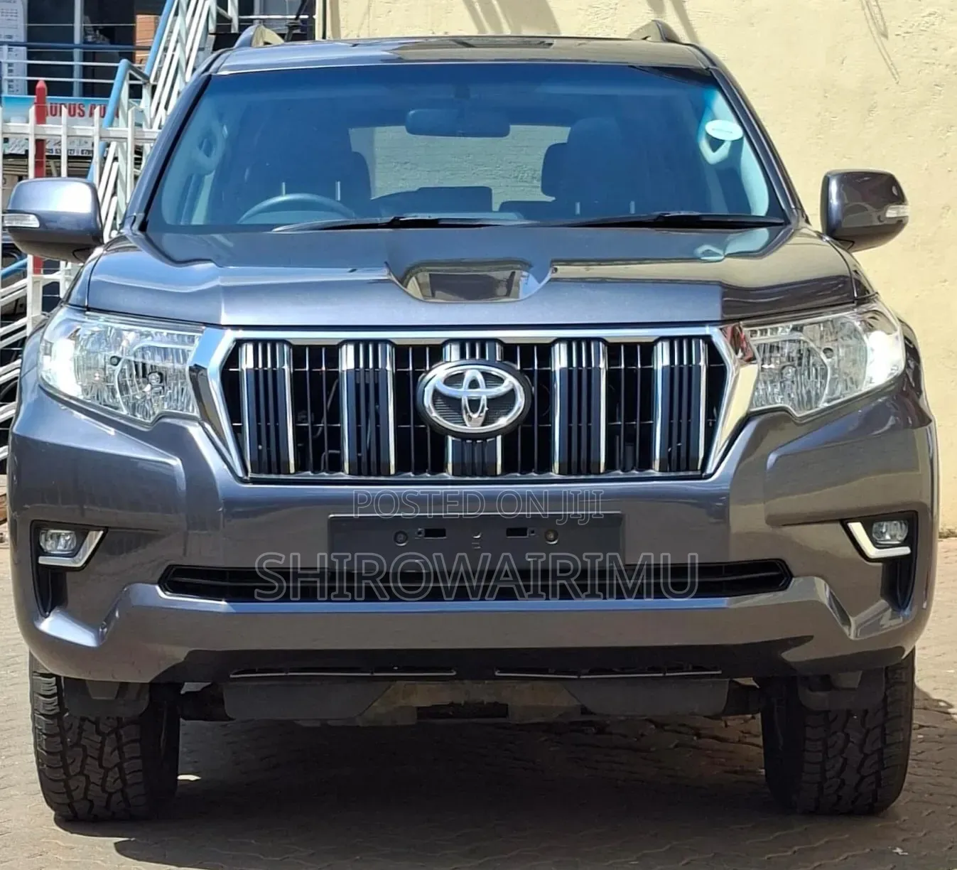 Toyota Land Cruiser Prado 2018 Silver