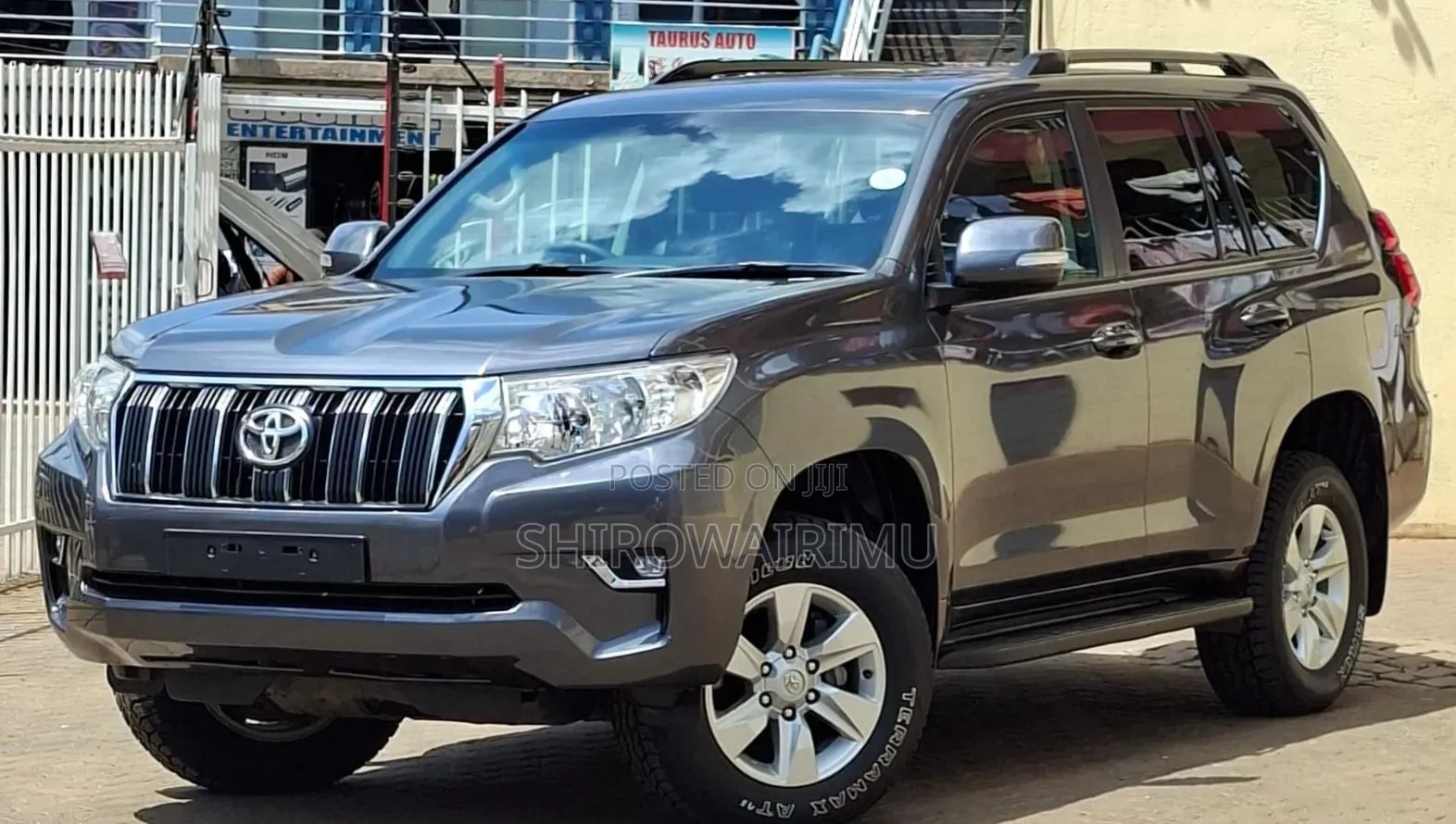 Toyota Land Cruiser Prado 2018 Silver