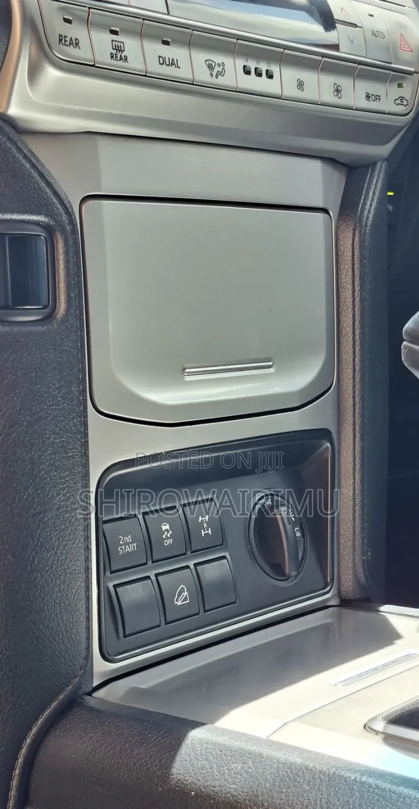 Toyota Land Cruiser Prado 2018 Silver