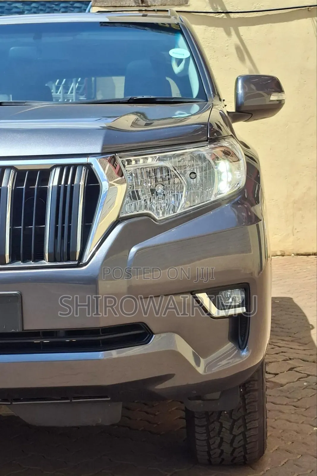 Toyota Land Cruiser Prado 2018 Silver