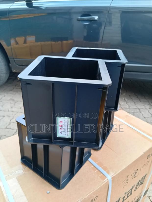 High Acuracy Plastic Cube Casting Moulds - thumbnail 2