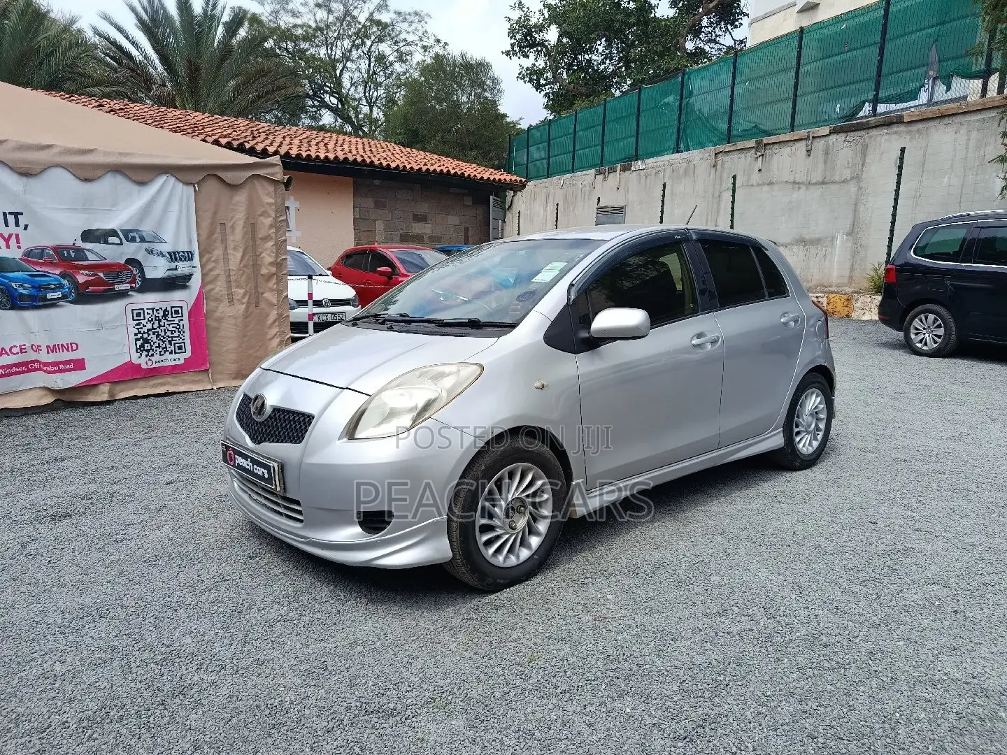 Toyota Vitz 2005 Silver