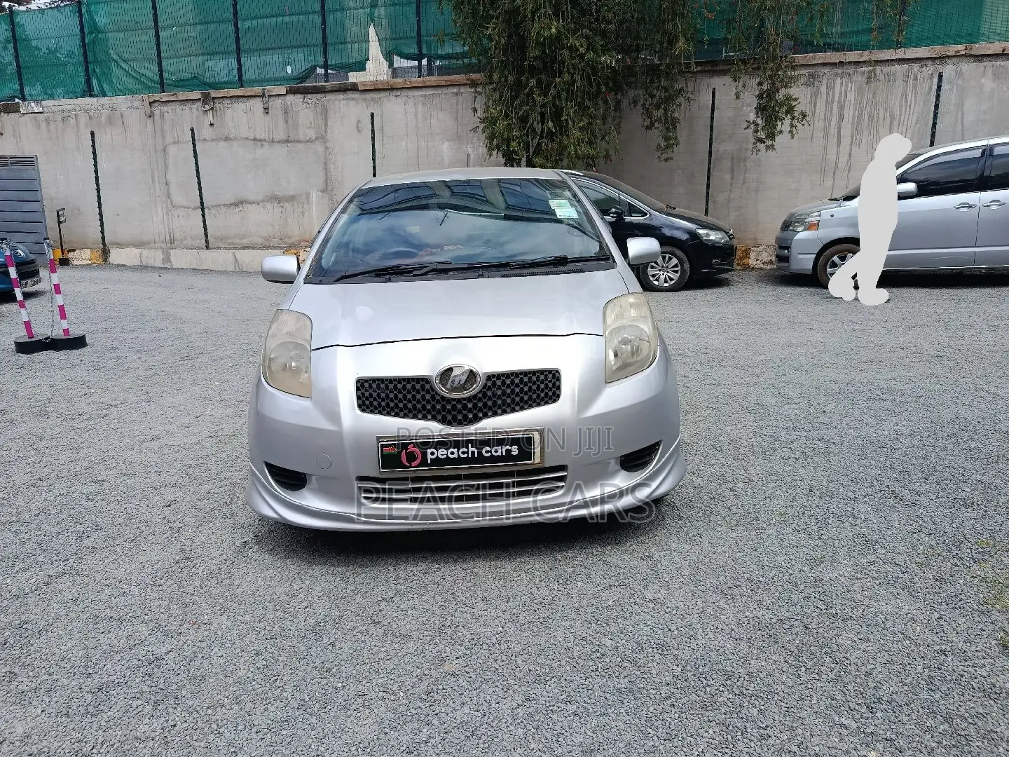 Toyota Vitz 2005 Silver