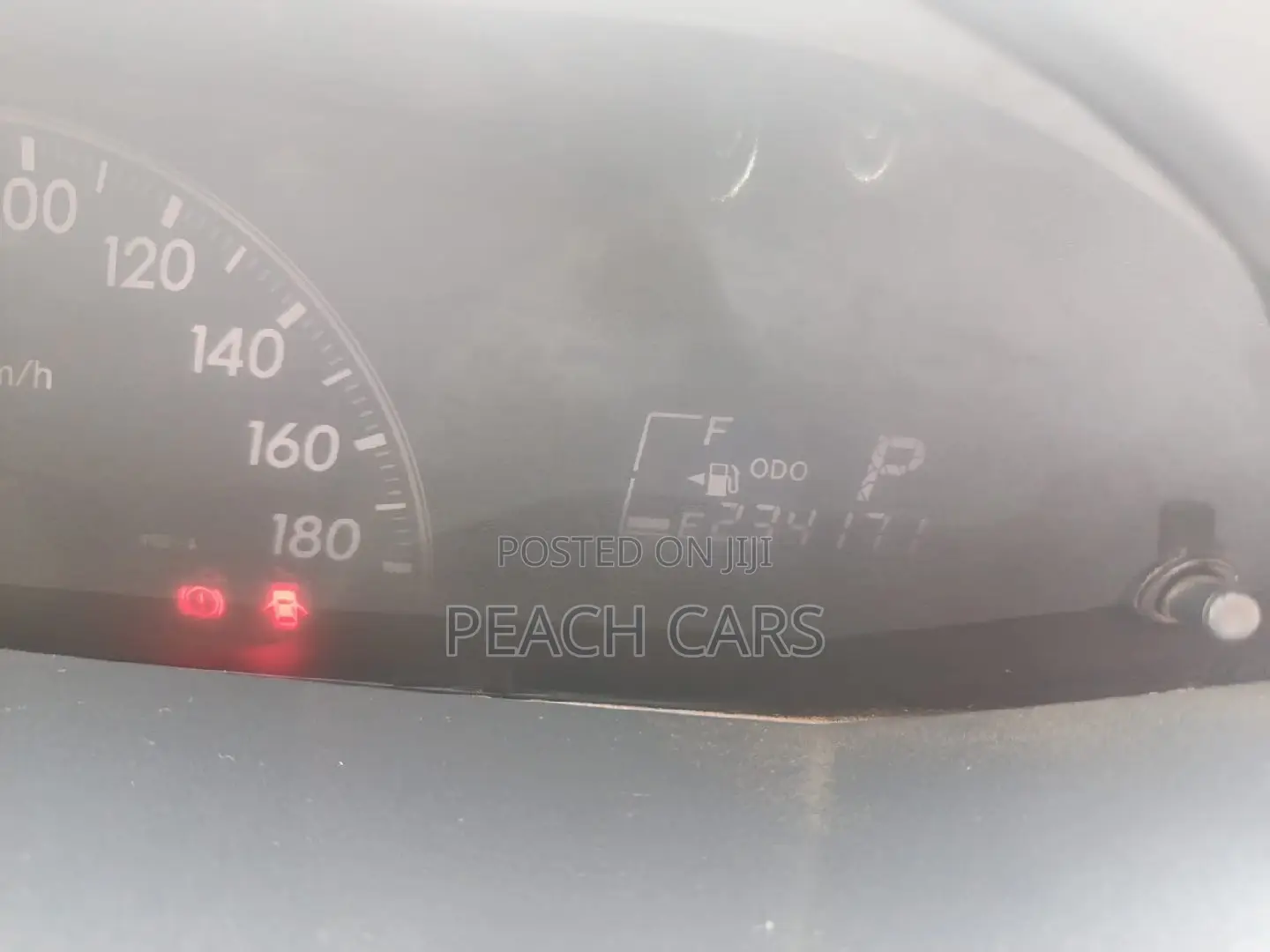 Toyota Vitz 2005 Silver