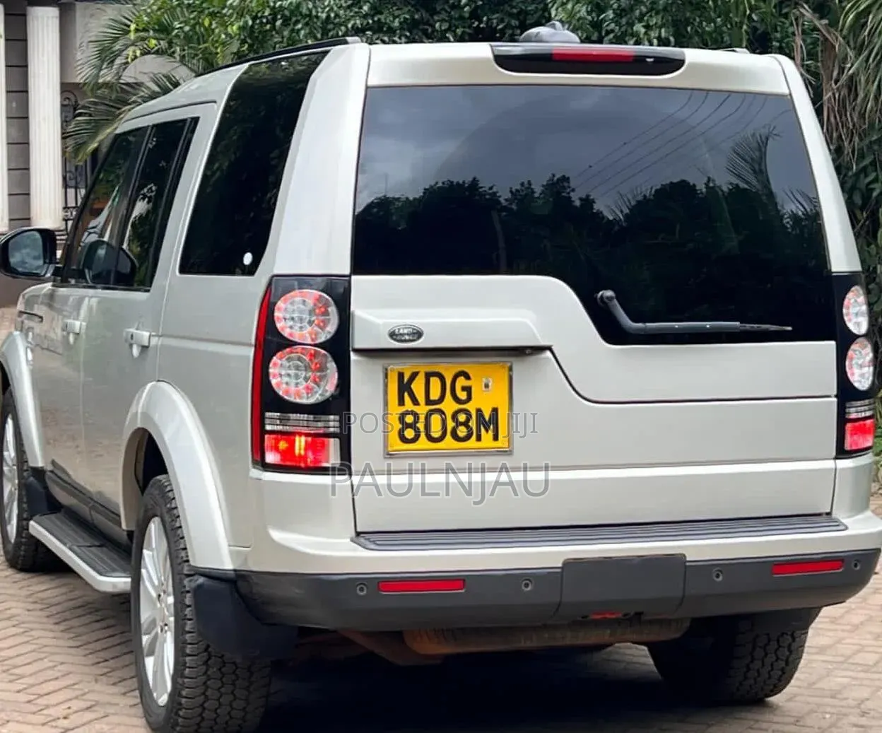 Land Rover Discovery 2014