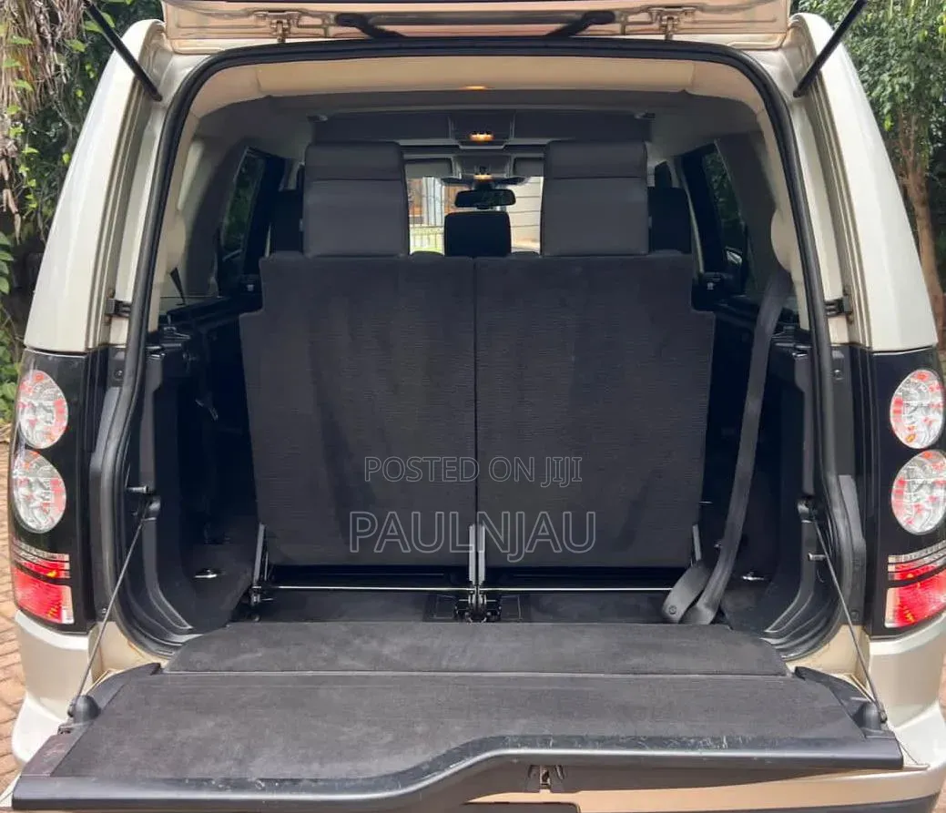 Land Rover Discovery 2014