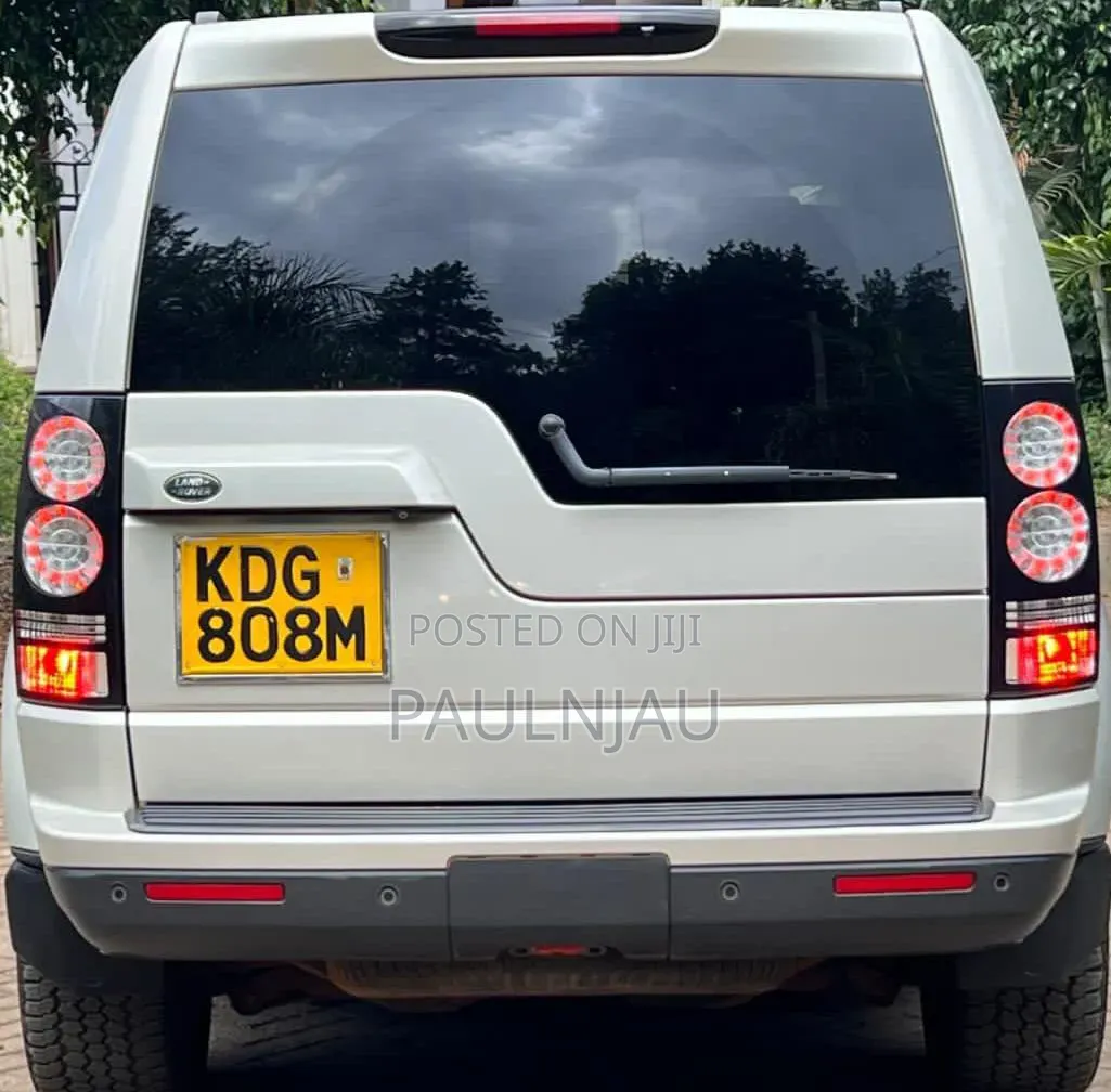 Land Rover Discovery 2014