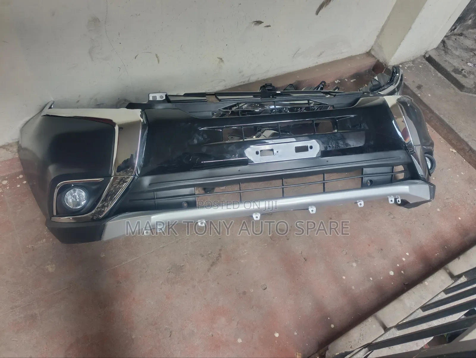 Outlander 2015 Front Bumper Complete Ex Japan Clean