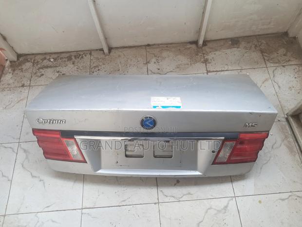 Kia Optima Boot/Tailgate - thumbnail 2