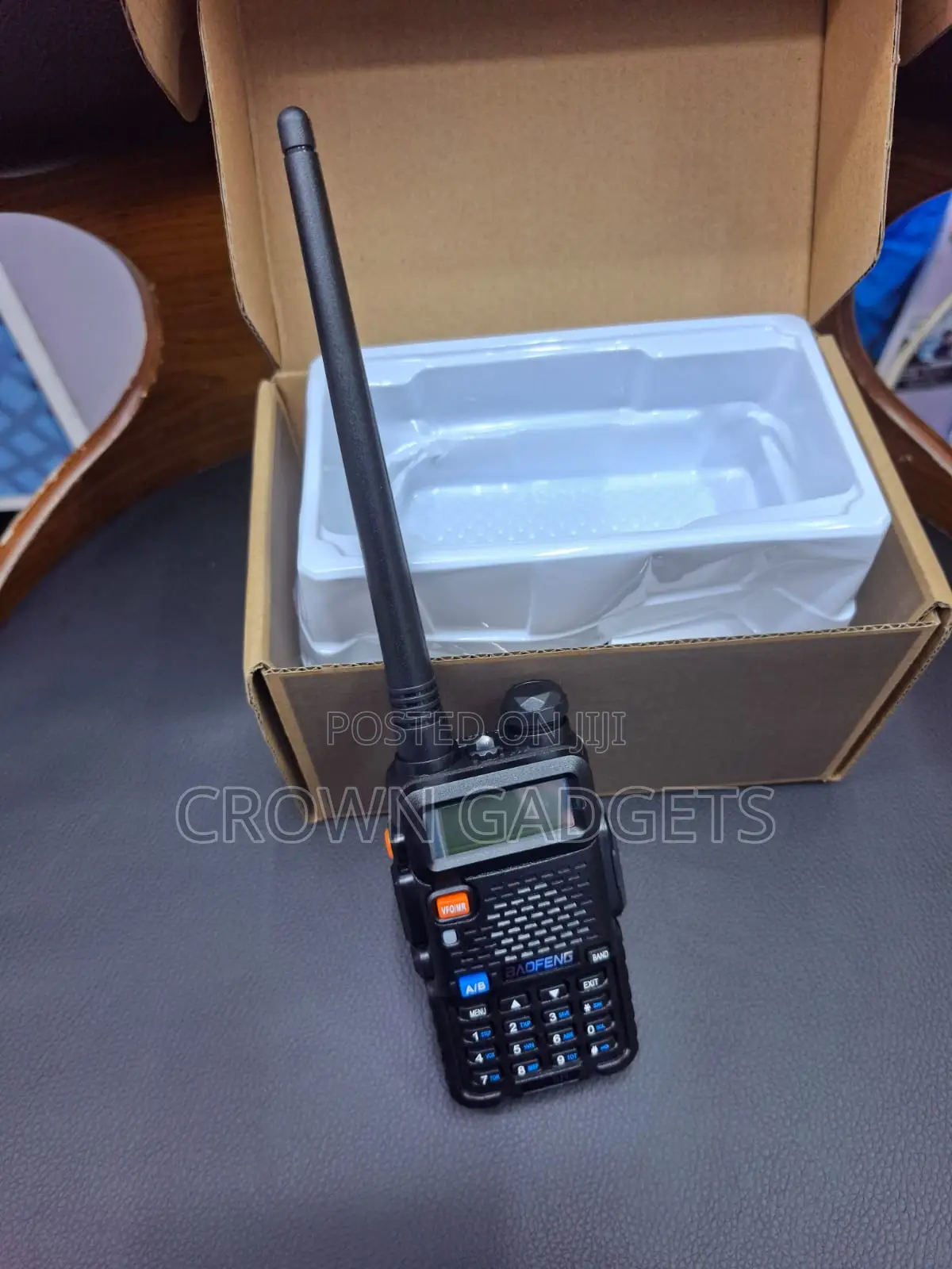 Baofeng Uv5r Dual Band Radio With Flashlight and Charger