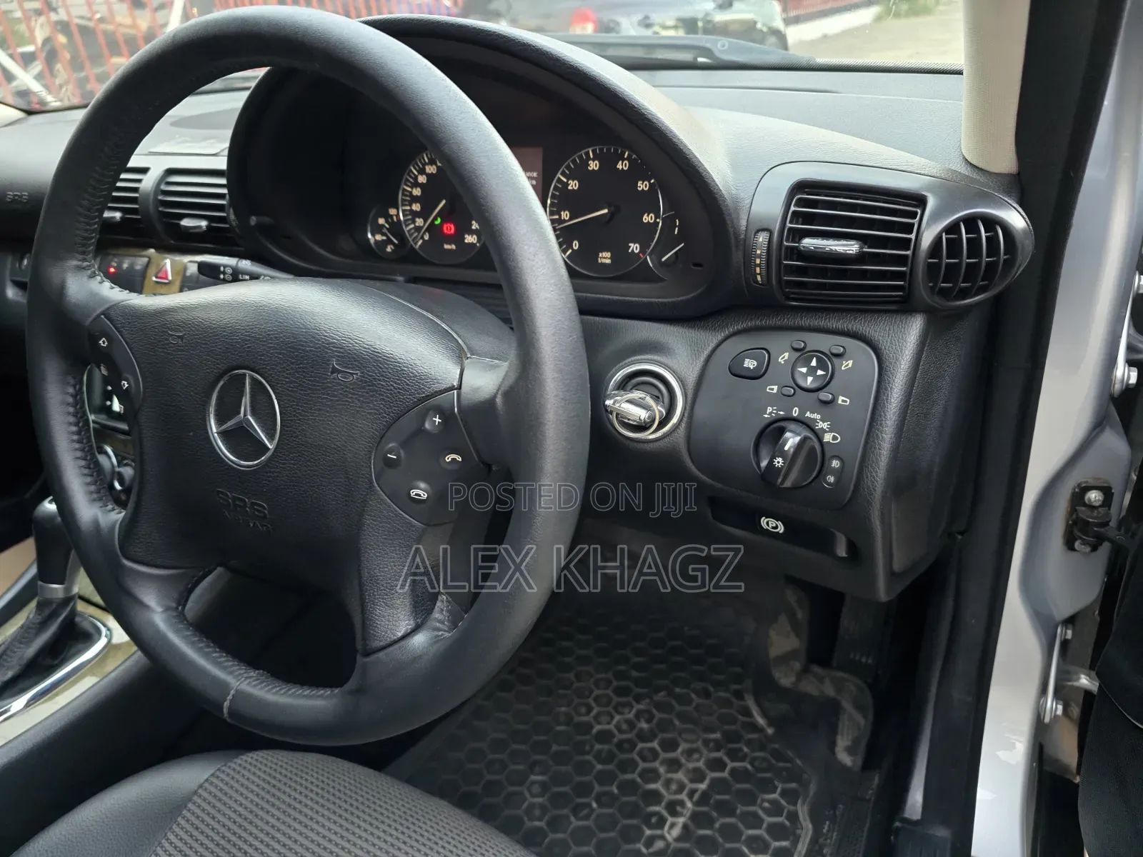 Mercedes-Benz E230 2005 Silver