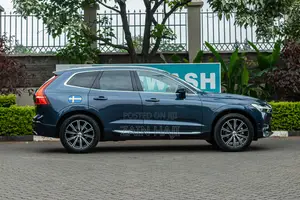 Volvo XC60 2019 Blue