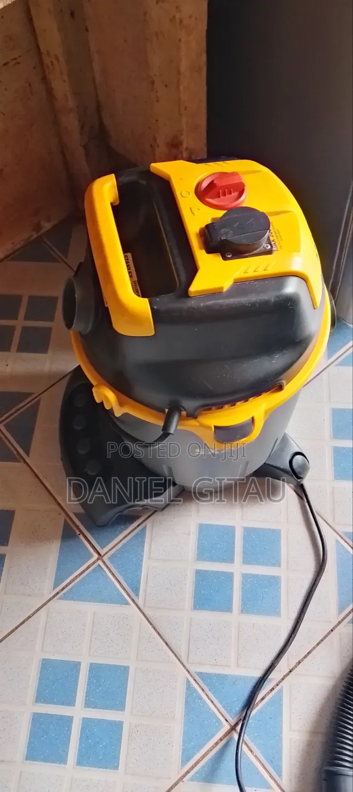 Vacuum Cleaner