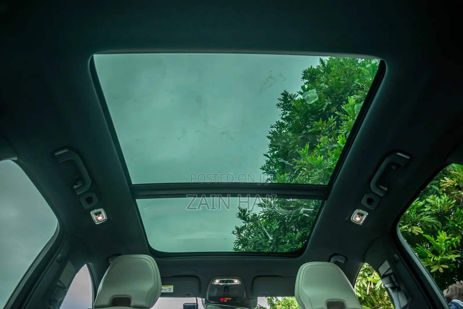 Volvo XC60 2019 Blue