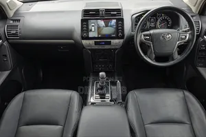 Toyota Land Cruiser Prado 2021 Black