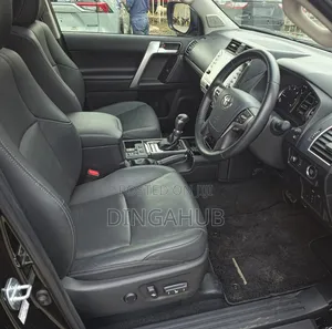 Toyota Land Cruiser Prado 2021 Black
