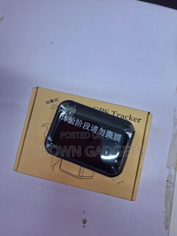 P7 Mini Magnetic GPS Tracker for Cars Pets and Motorcycles