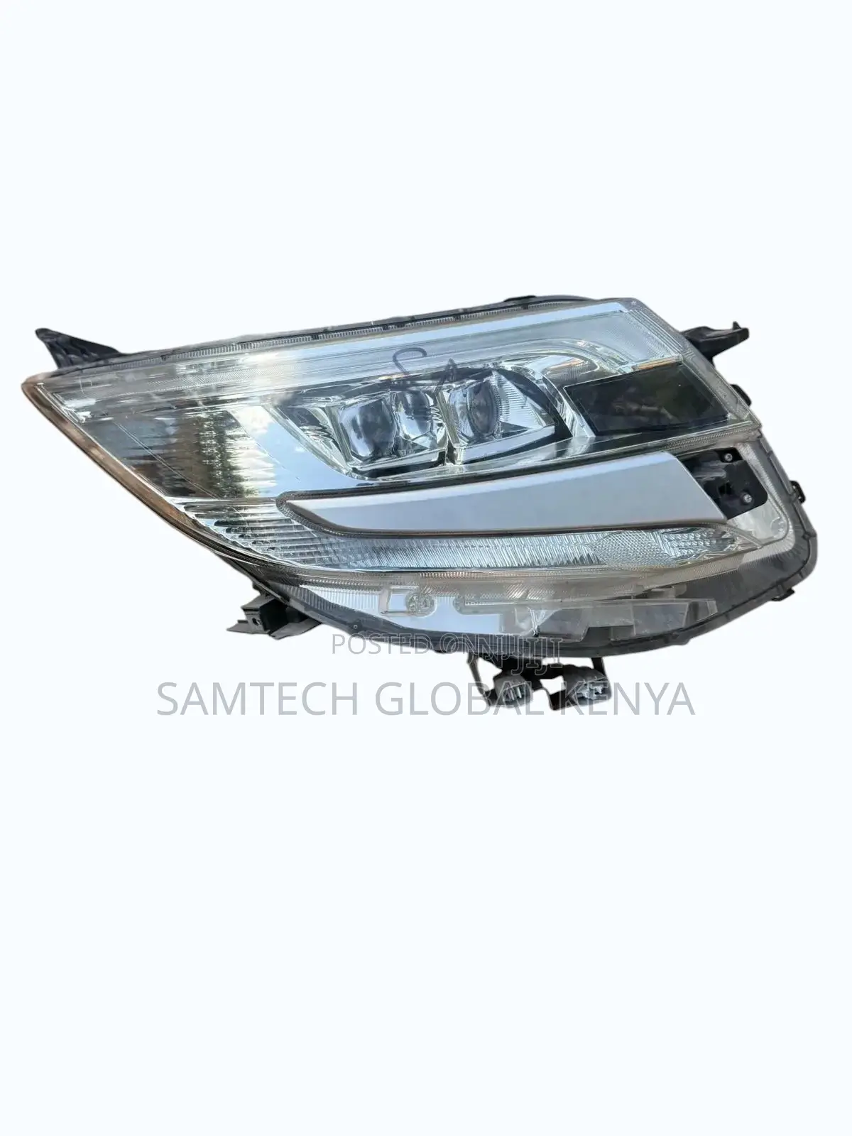 Toyota Noah 2018 Head Lights