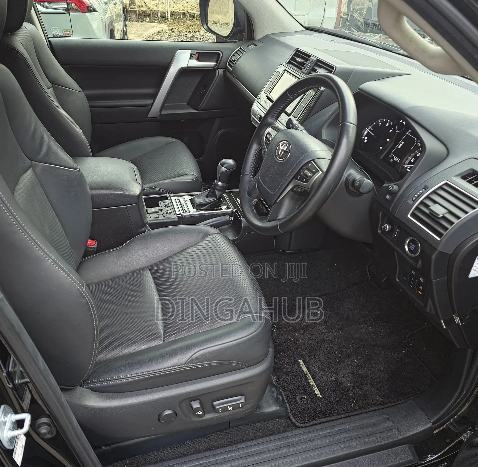Toyota Land Cruiser Prado 2.8 2020 Black
