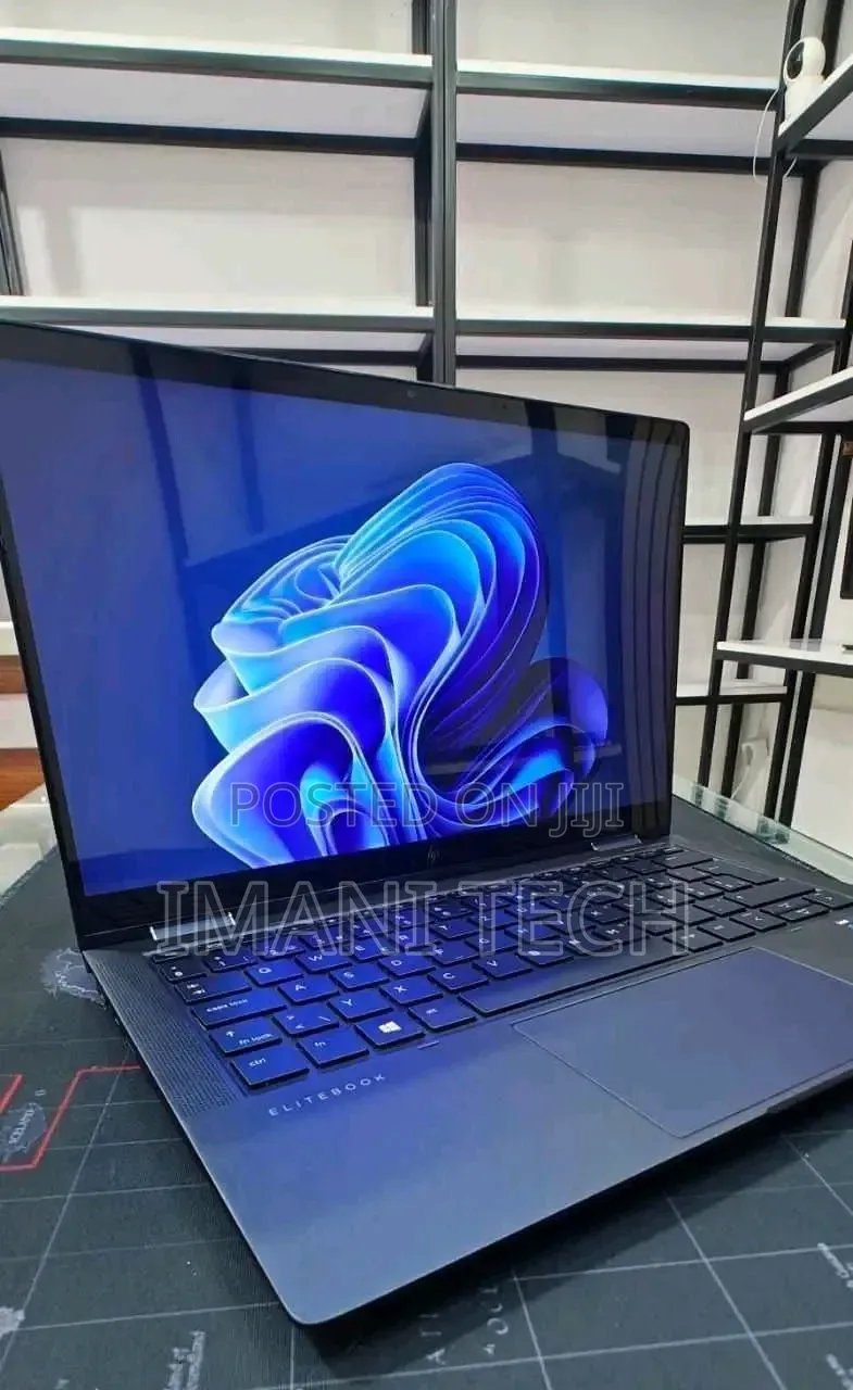 Laptop HP Elite Dragonfly x360 8th Gen 8GB Intel Core i5 SSD 256GB