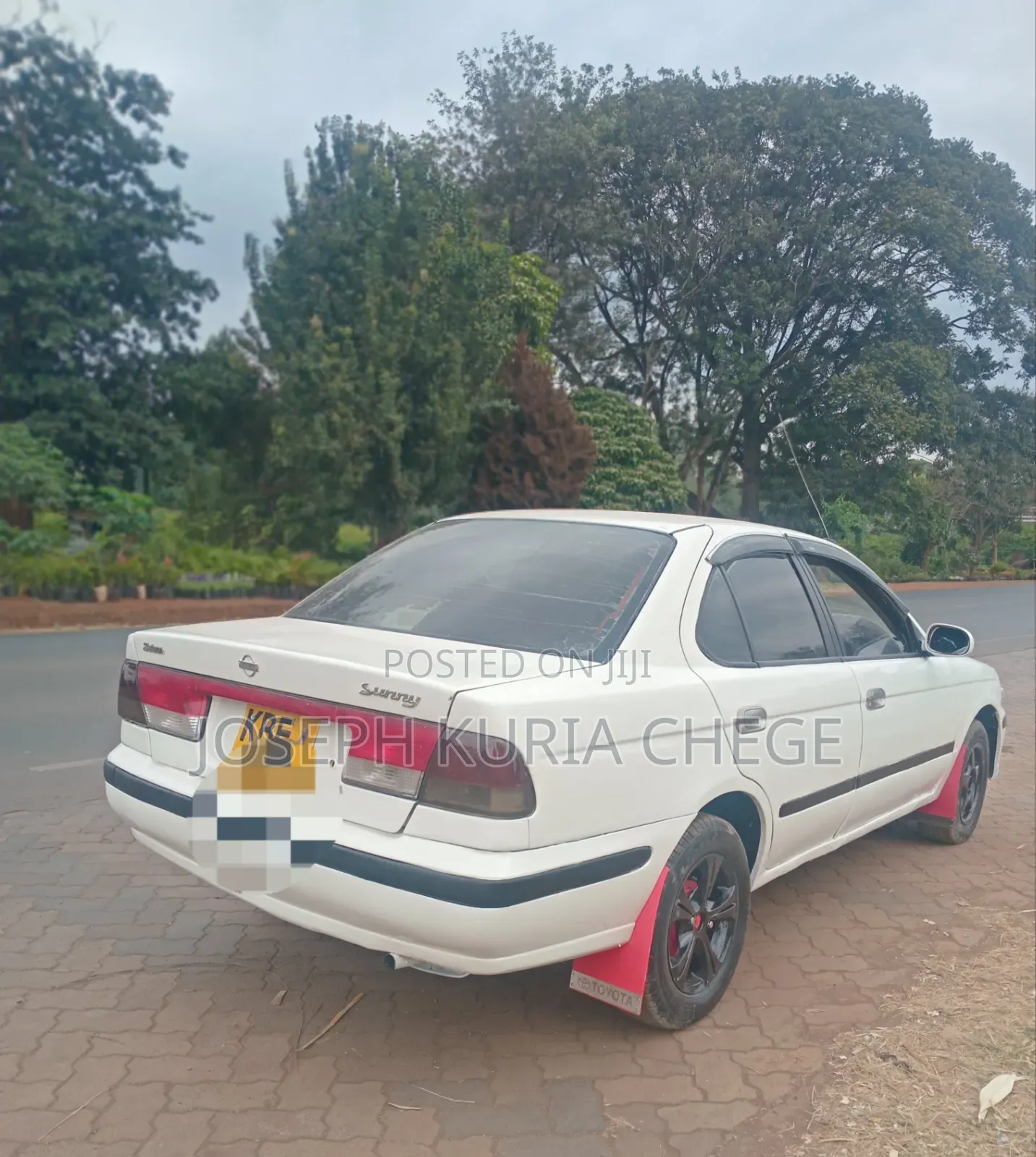 Nissan Sunny 2003 White