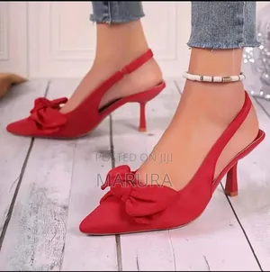 Bow Tie Kitten Heel
