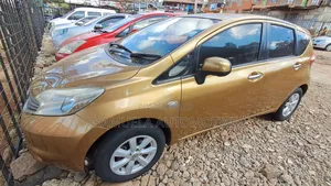 Nissan Note 2013 Gold