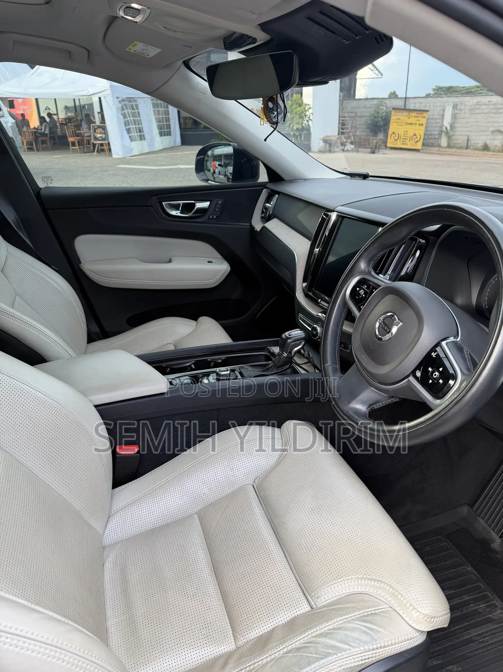 Volvo XC60 T5 Inscription AWD 2017 Black