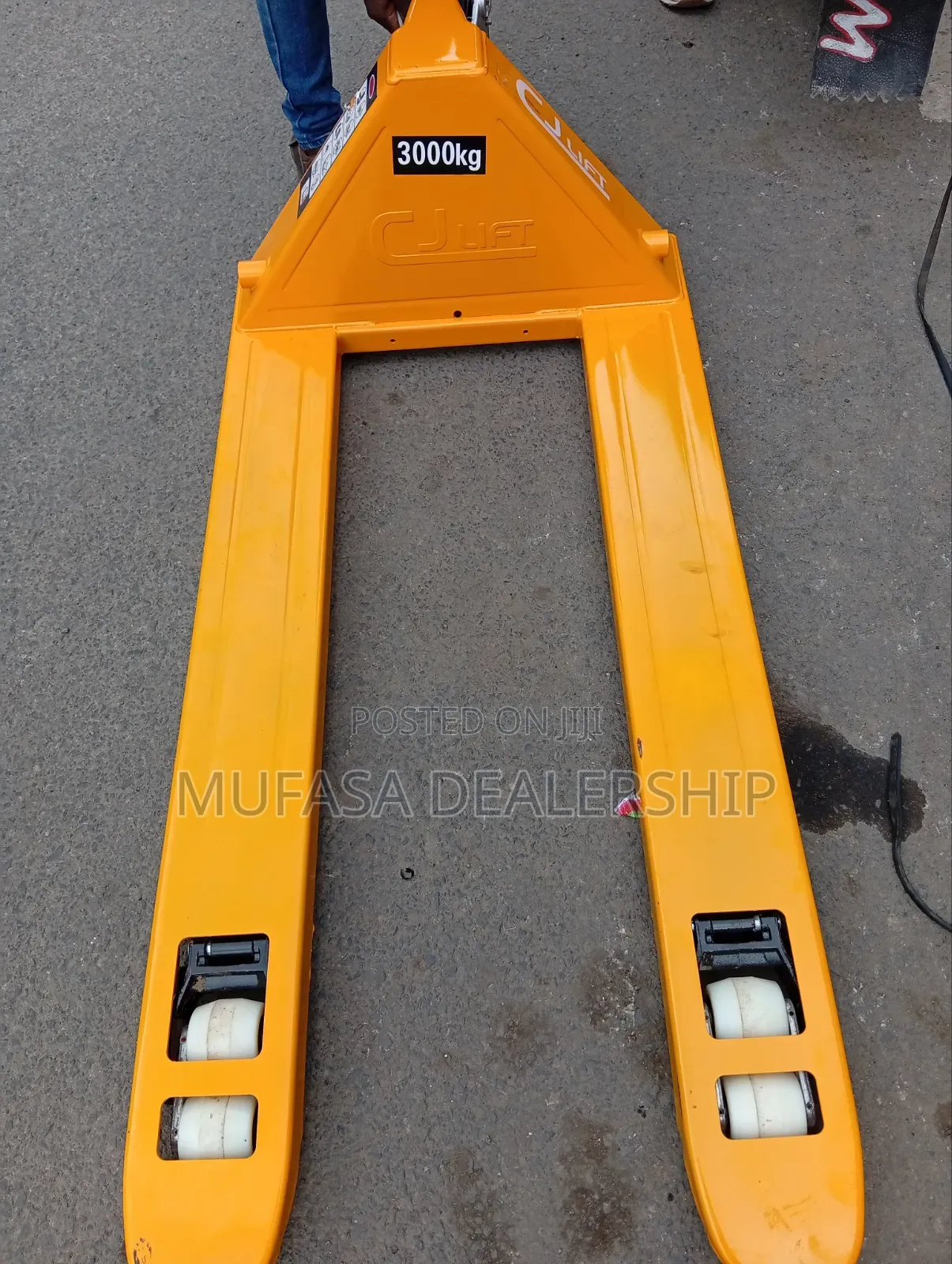 Yellow Pallet Truck for Sale
