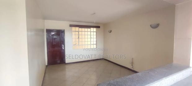 Furnished 2bdrm Apartment in Mountain View for rent - thumbnail 4
