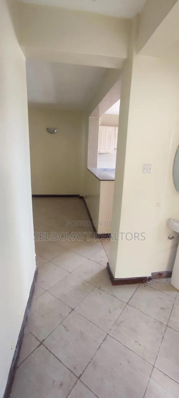 Furnished 2bdrm Apartment in Mountain View for rent - thumbnail 11