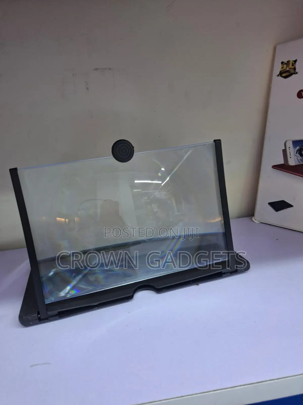 Foldable Mobile Video Amplifier With Fresnel Lens Stand