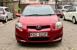Toyota Auris 2007 Red