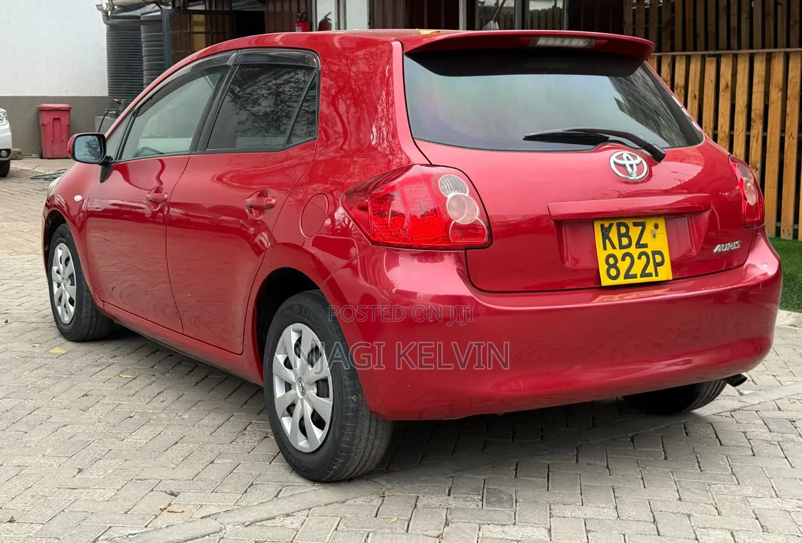 Toyota Auris 2007 Red