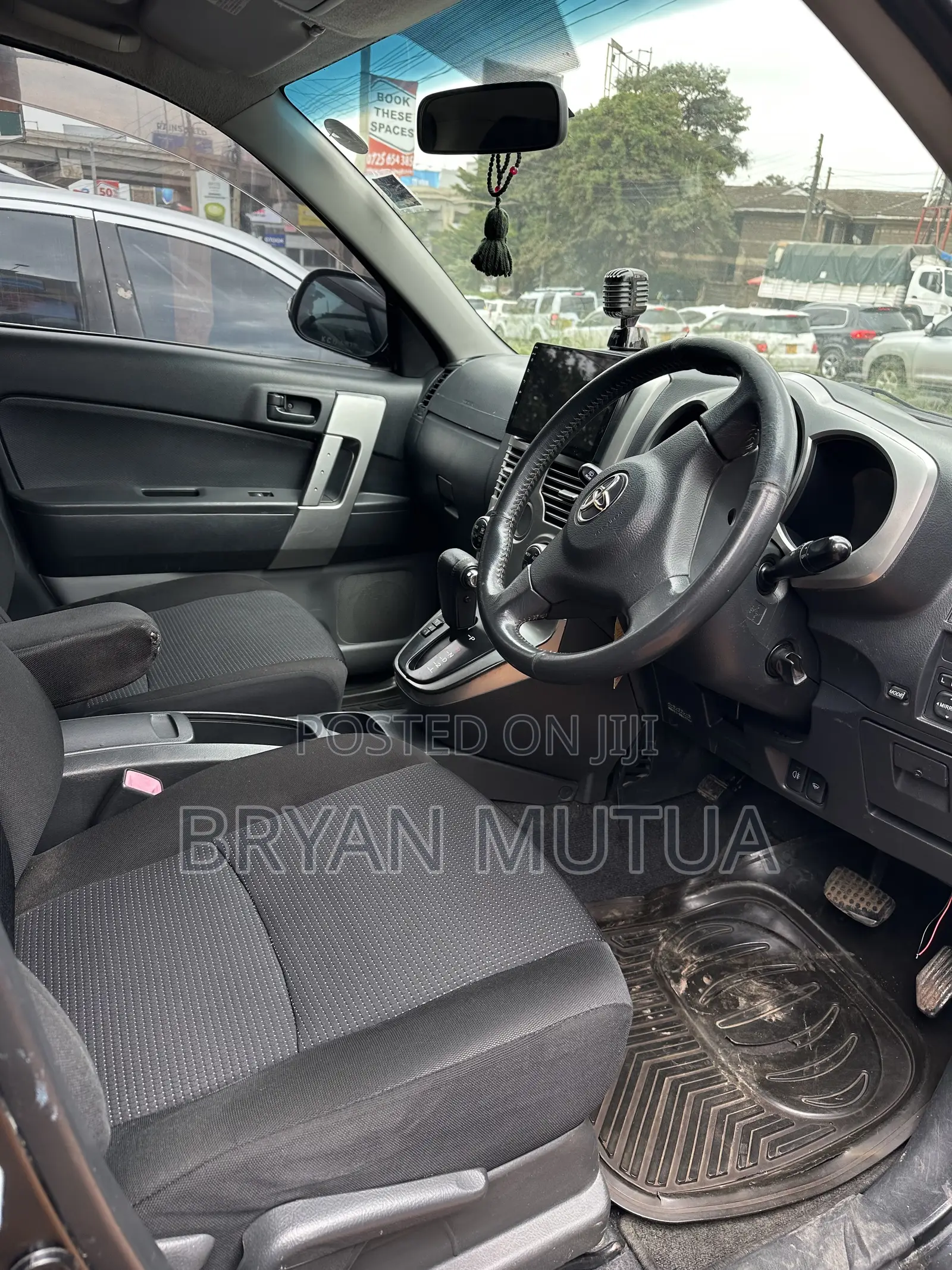 Toyota Rush 1.5 AWD 2008 Black