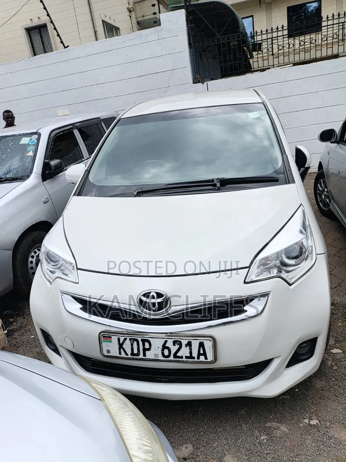 Toyota Ractis 2016 White