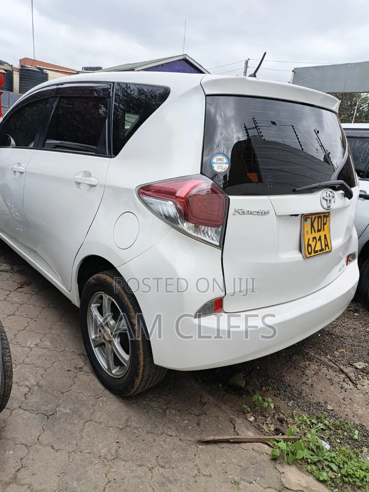 Toyota Ractis 2016 White