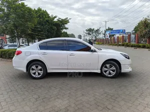 Subaru Legacy 2011 White