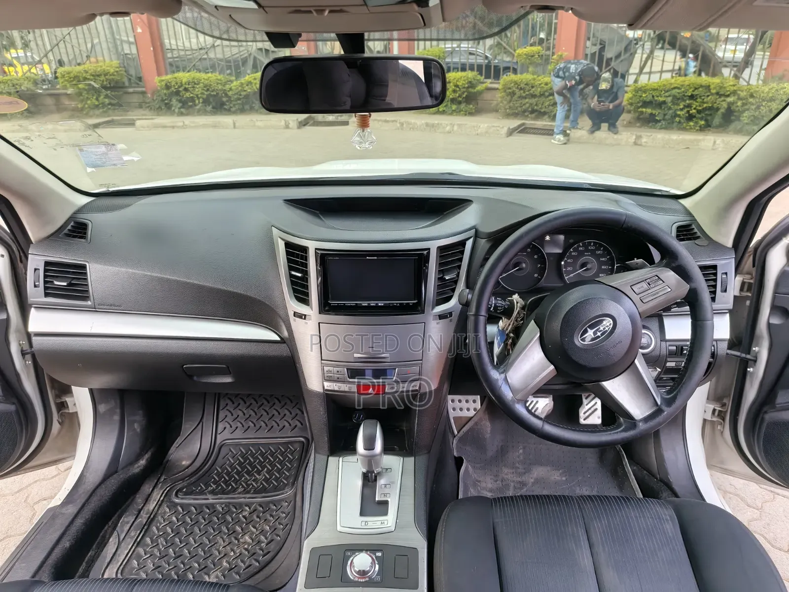 Subaru Legacy 2011 White