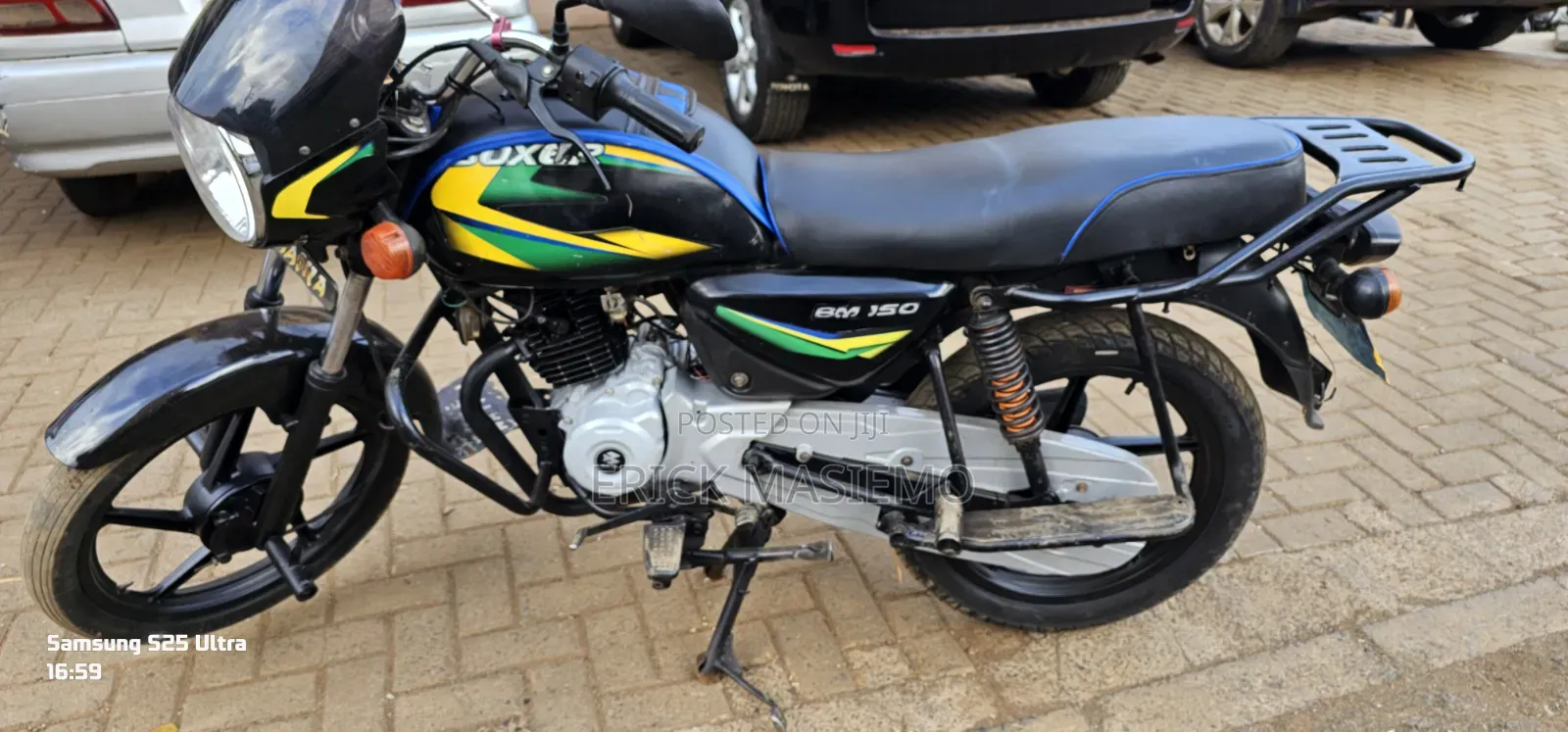 Bajaj Boxer 150 UG 2025 Black