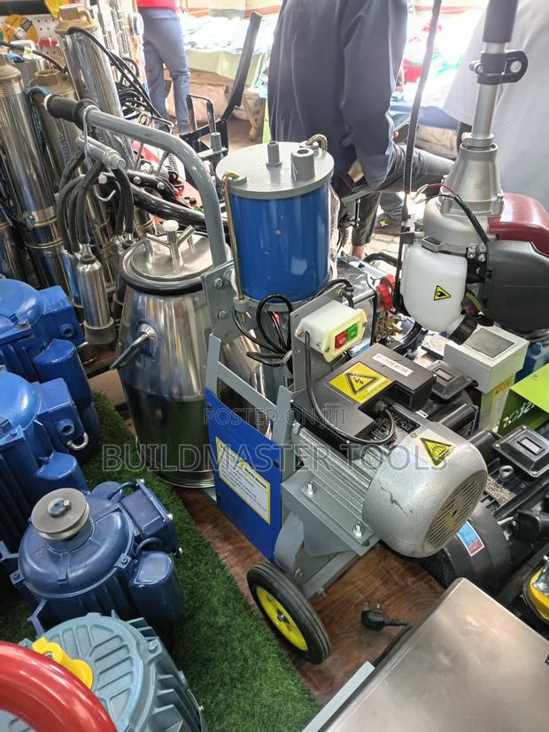 Portable Milking Machine