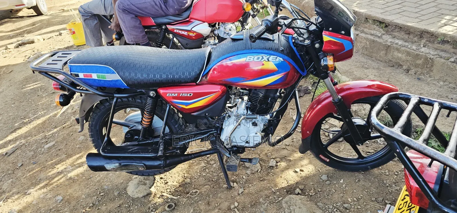 Bajaj Boxer 150 UG 2026 Red