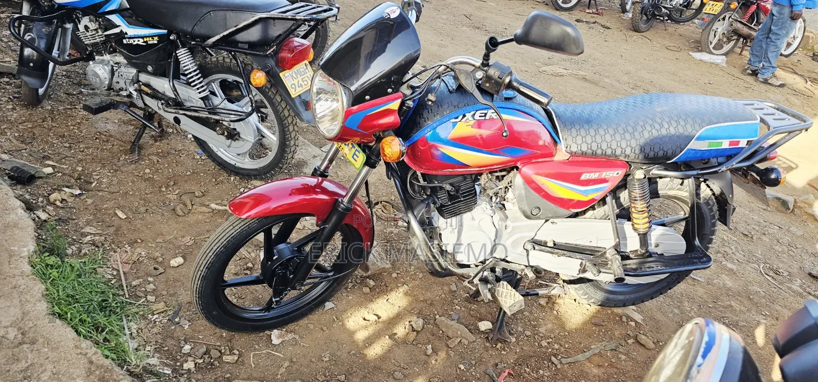 Bajaj Boxer 150 UG 2026 Red