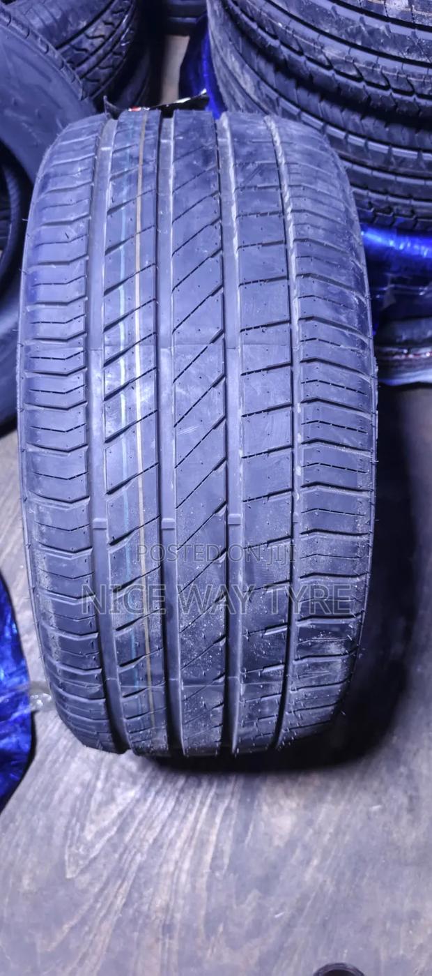 255/40r18 Vinmax