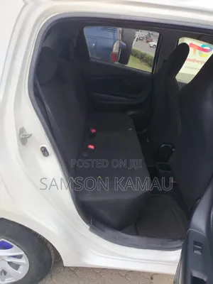 Toyota Vitz 2016 White