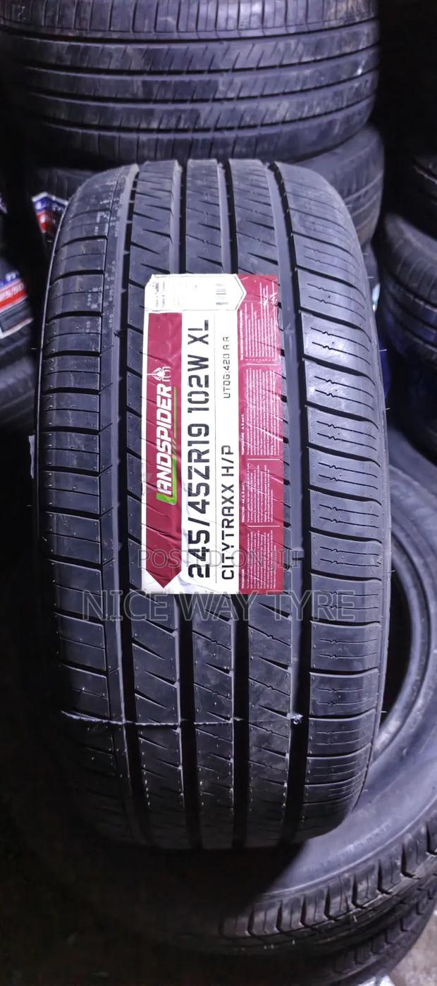 245/45r19 Landspider Thailand Tire