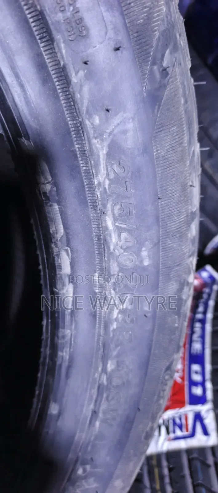 275/40r22 Vinmax