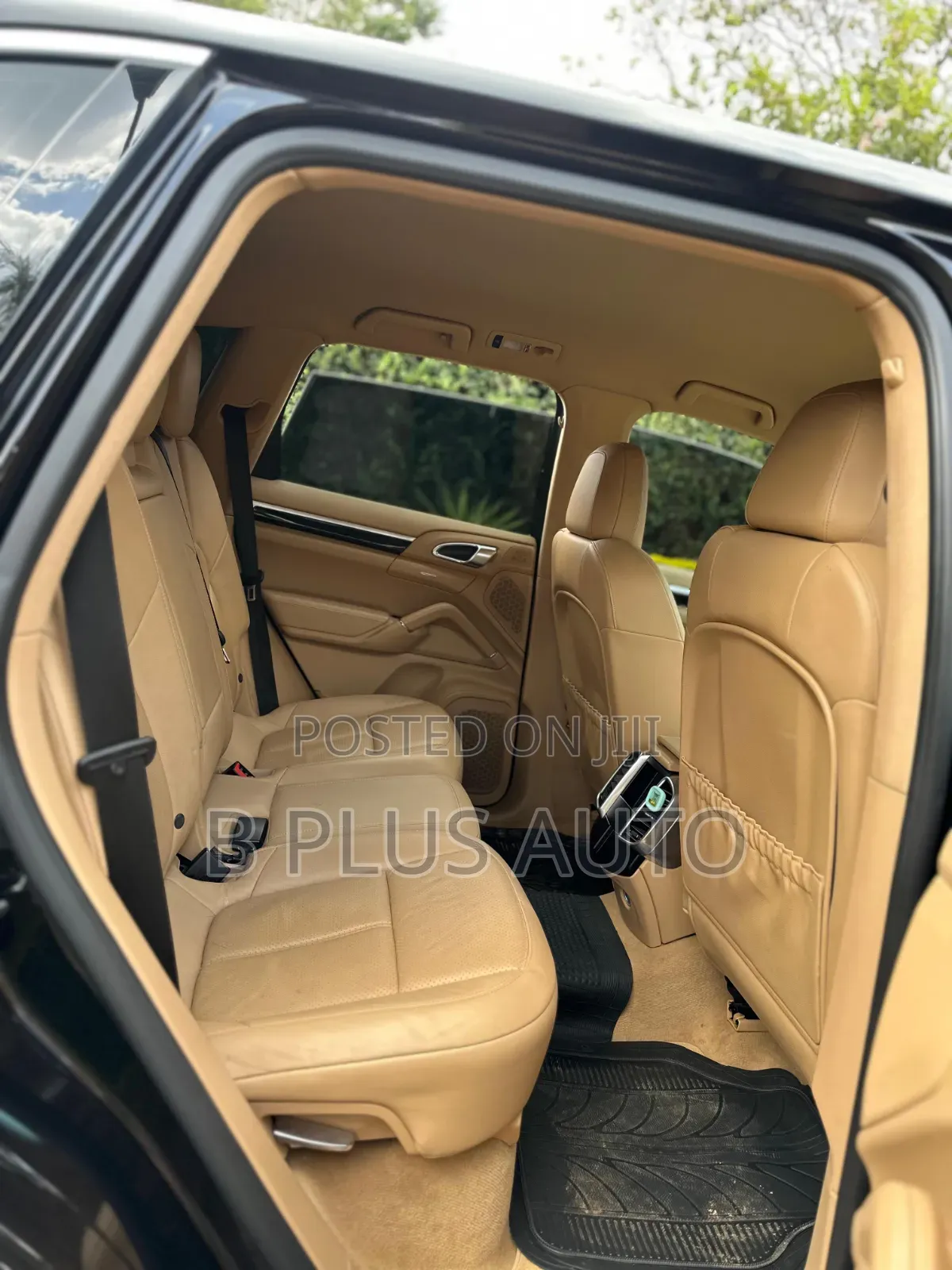 Porsche Cayenne 2015 Black