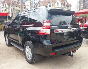 Toyota Land Cruiser Prado 2017 Black