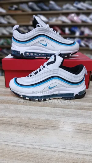 Sneaker Wear